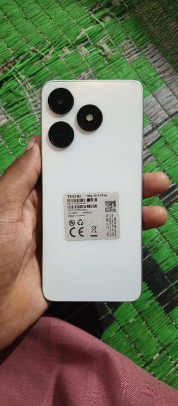 Tecno Spark 10 mobile available PRICE: 19500 4