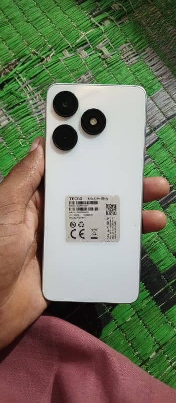 Tecno Spark 10 mobile available PRICE: 19500 5