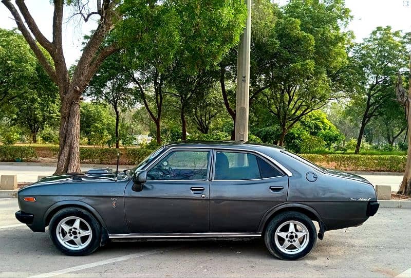 Toyota Mark II 1976 4