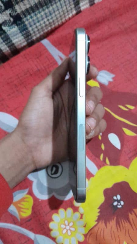 iPhone 15 pro max 256 gb 3