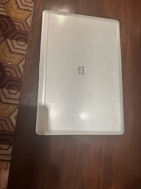 HP ELITE BOOK 5