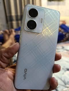 Vivo y55 8/128 Bilkul lush condition