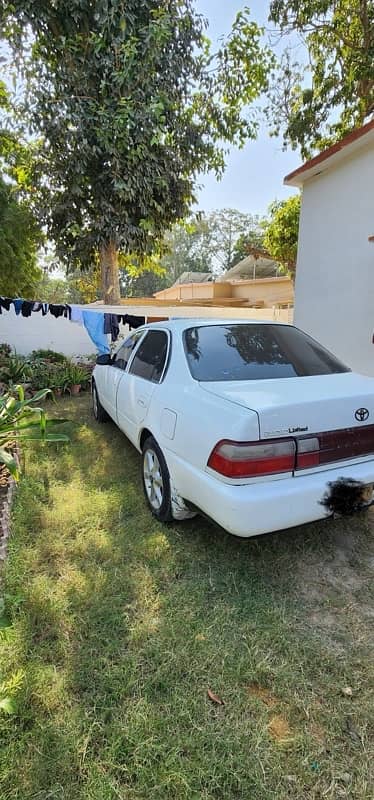 Toyota Corolla 2.0 D 2001 12