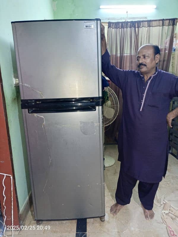 Fridge for sale 0