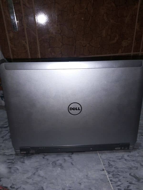 Intel corei7 4th generation 4gb ram 4