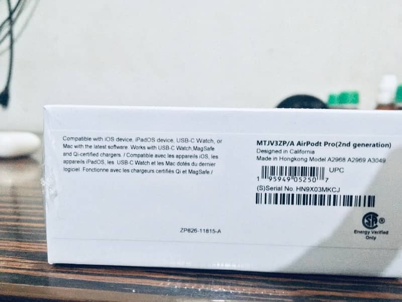 ORIGINAL EARPODS PRO 2  WIRELESS CHARGER 1