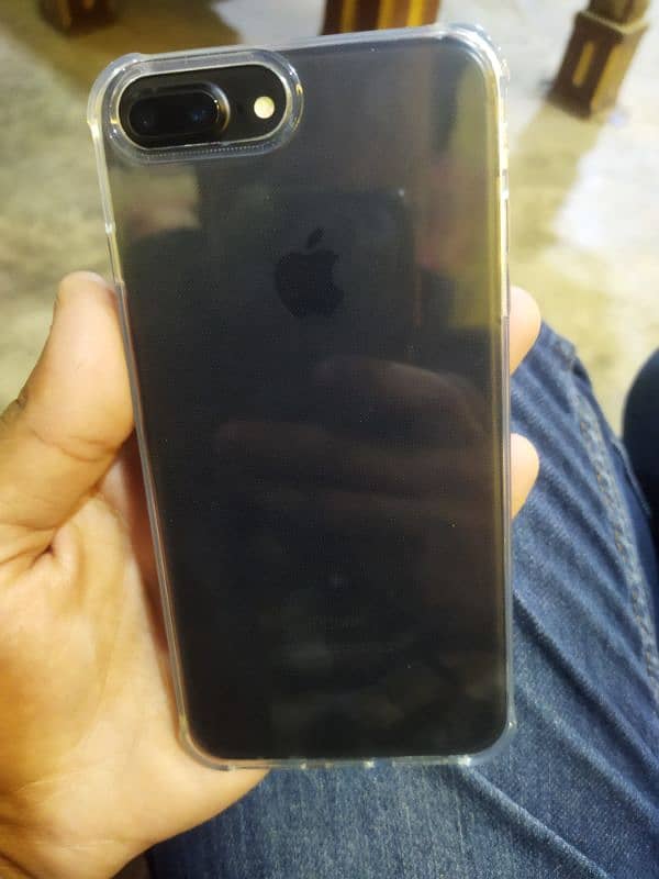 I phone 7plus non PTA 2