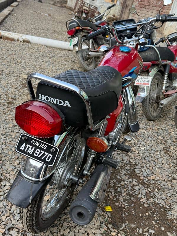 Honda 125  2023 NOVEMBER 3