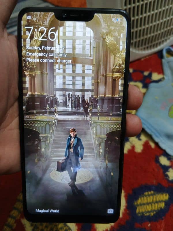 oppo F7 Rm. 4 . GB . 64 4