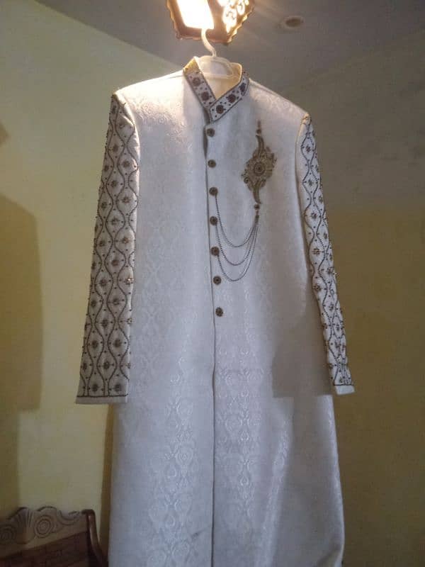 New Sherwani with Kulla For Sale 2