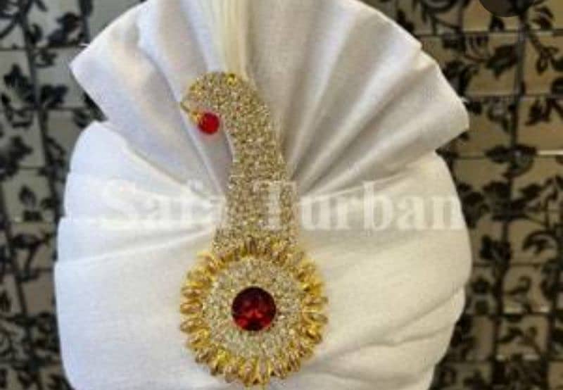 New Sherwani with Kulla For Sale 8