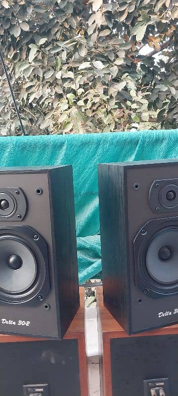 WHARAFDALE DELTA 30.2  JBL BOSE KLIPSCH DENON MARANTZ ONKYO KEF INTEGR 4