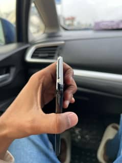 mi 11 lite 6/128gb condition 10/10 not a single scratch on it lush cnd