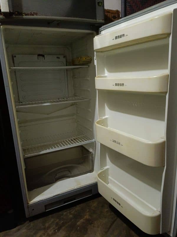 refrigerator 2