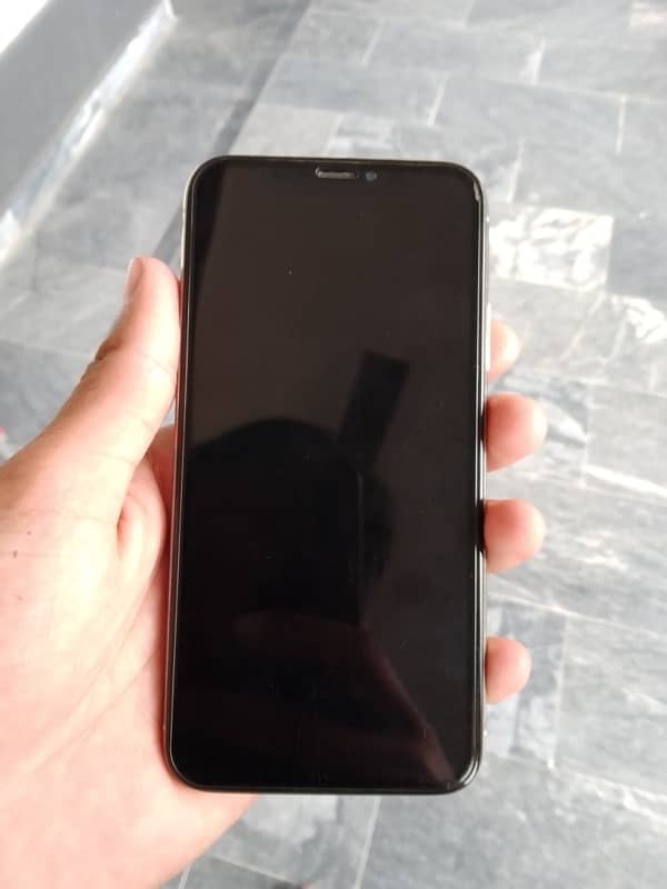 iphone X (256GB) Non PTA 7