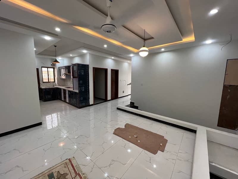 5-Bed Villa for Rent Precinct 6, Bahria Town Karachi 3