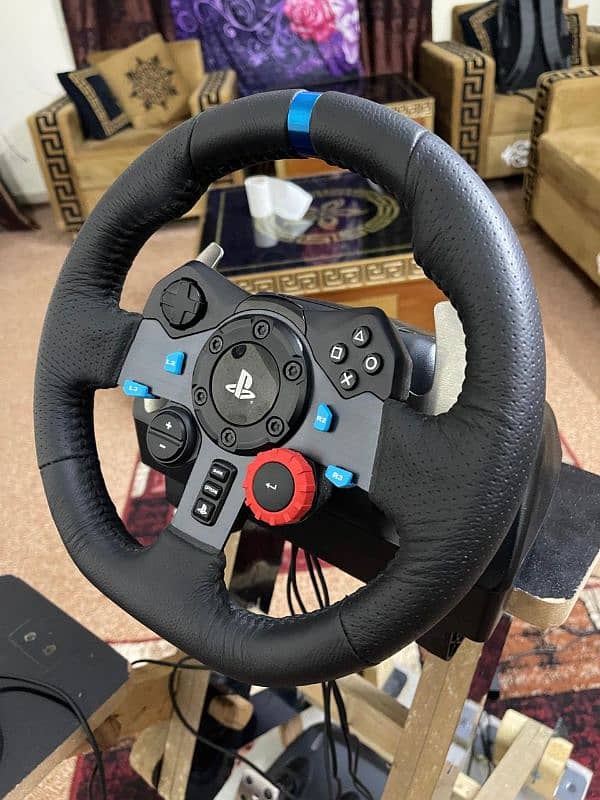 Logitech Steering Wheel G29 with Logitech Shifter 1