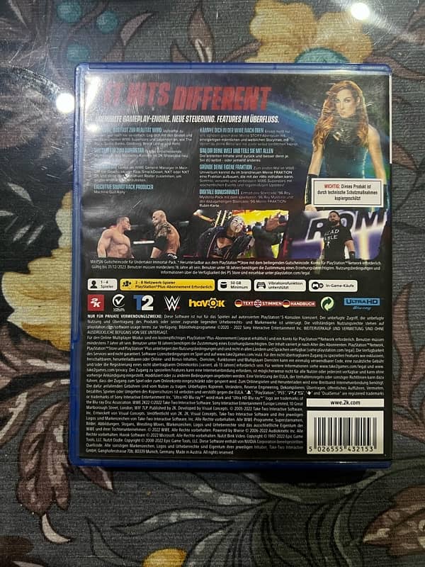 PS5 Discs : Fifa 22 & WWE 2K22 6