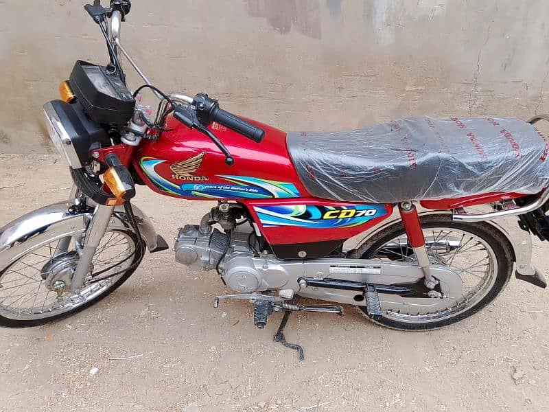 CD 70 Honda 2024 k 6 month ki h new bike h 2