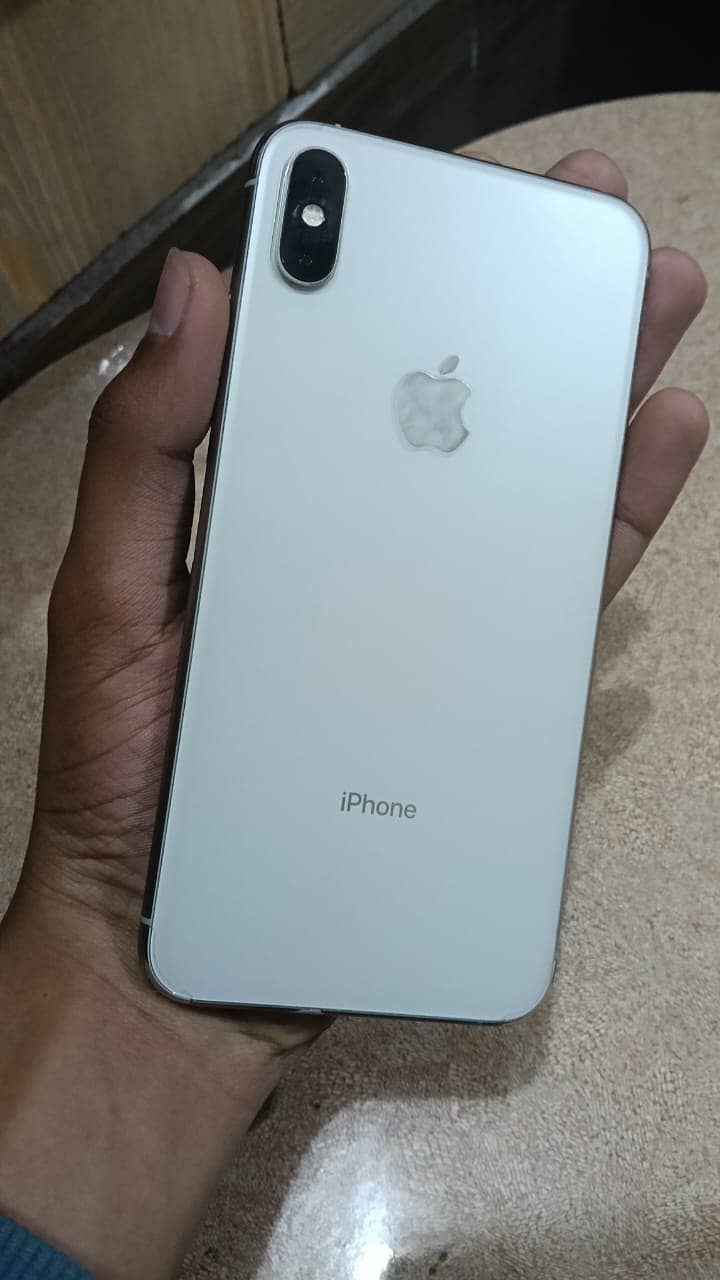 iPhone xs max silver white 2