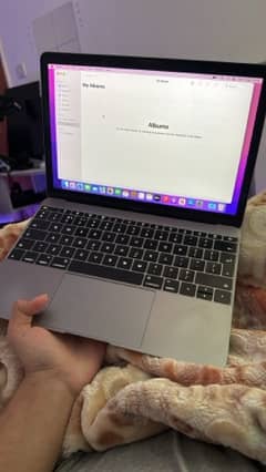 Apple Macbook 12" Retina 2016 500GB SSD 8GB RAM Backlit