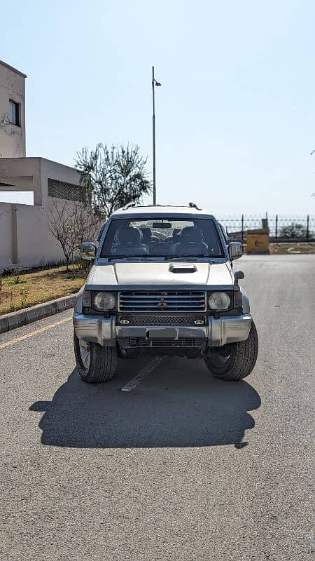 Mitsubishi Pajero 1996 3