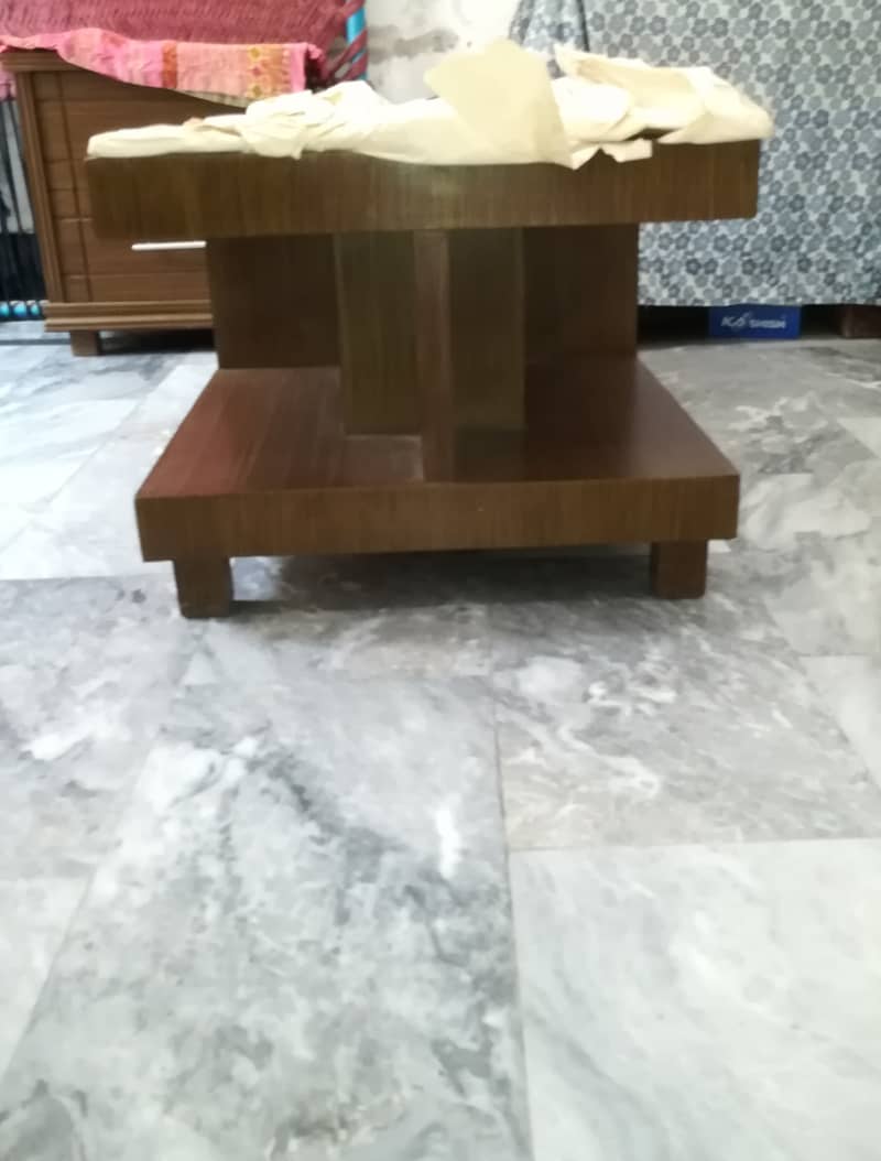 New wooden Center Table with Glass, 0_3_4_1_7_4_9_6_5_8_6 2