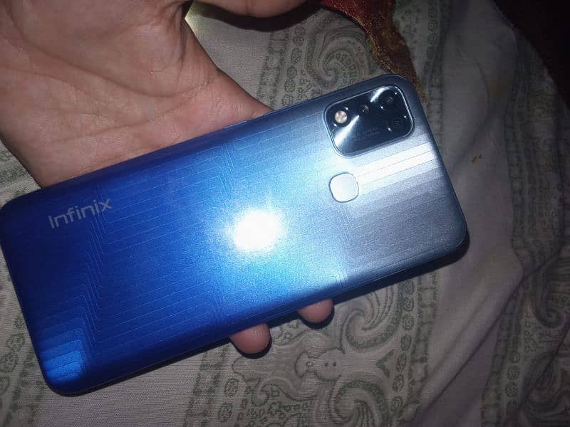 Infinix Hot 11 play with box urgent sale 4/128 #03700289816 1