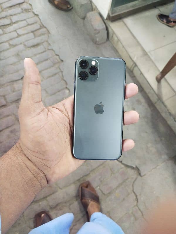 iphone 11pro aprove available 64 gb 0