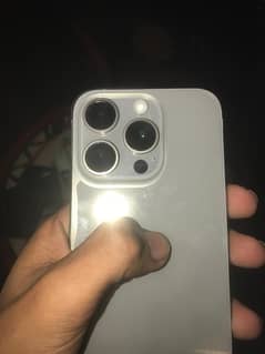 iPhone 15 pro 512gb