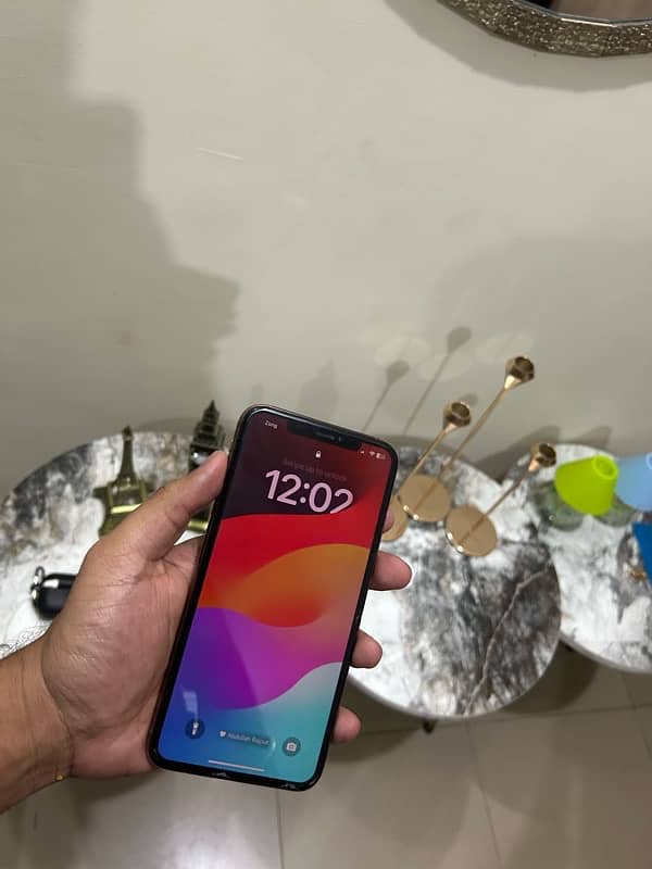 iPhone XS Max 256GB Dual sim PTA approved 5