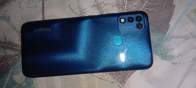 Infinix hot 11 play 64 /4 urgent sell with box just like new mobilee