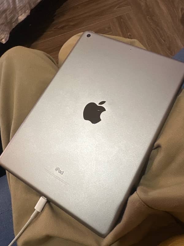 ipad 6th generation 32gb 2