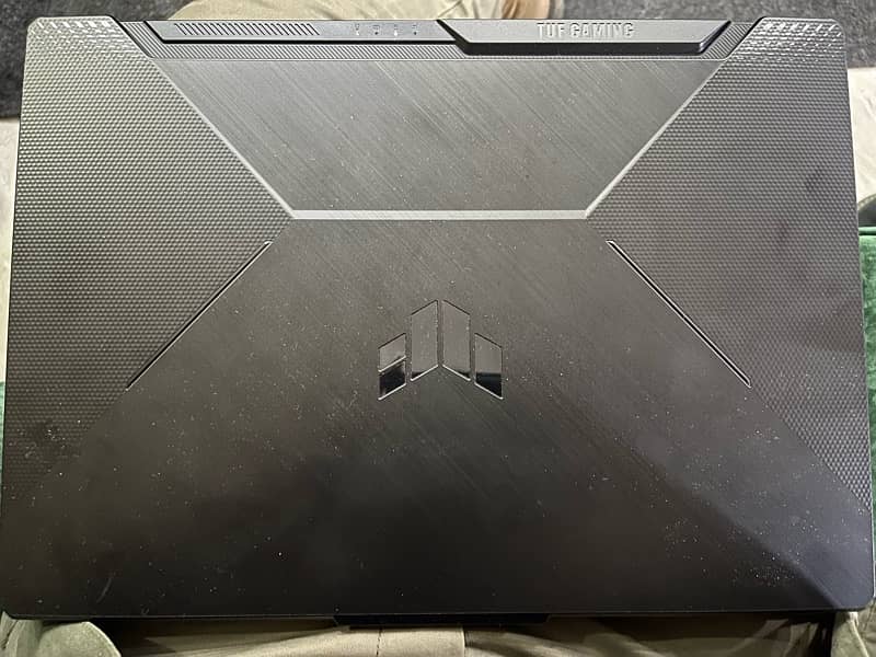 Asus Fx506h just like brand new never used for anything just turned it 2