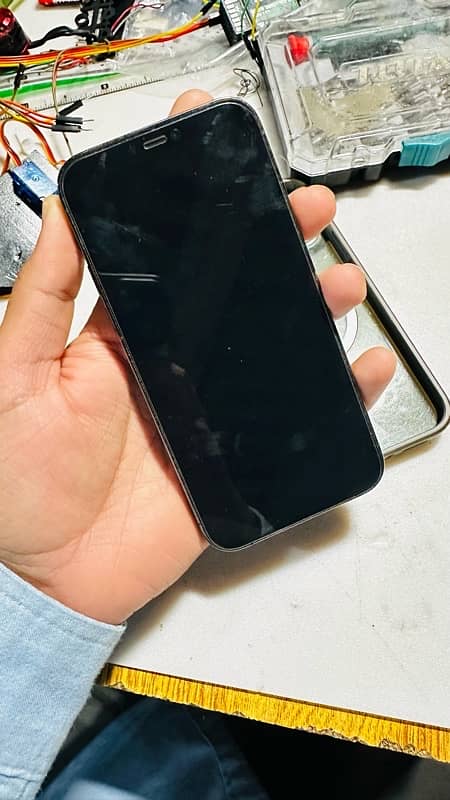 Iphone 12 pro non pta just back break 2