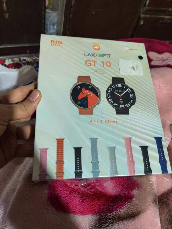 GT10 round smart watch with 8 straps 3