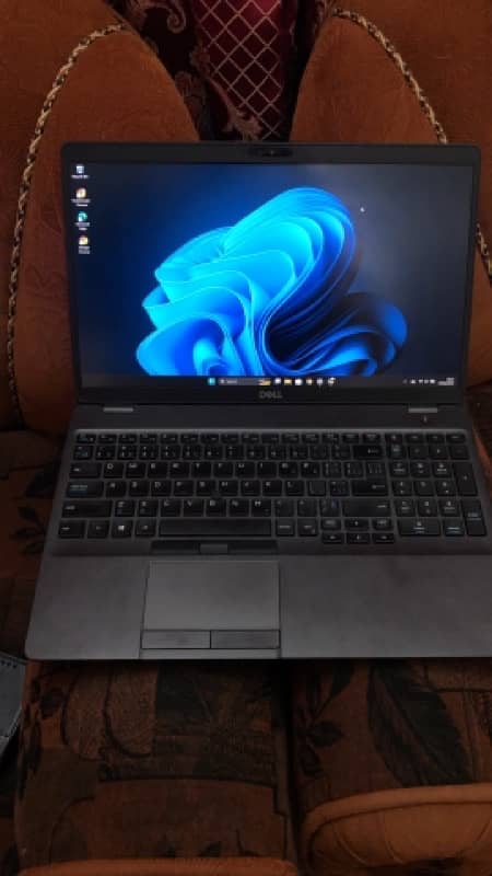 Dell precision 3540 | Intel Core i5 8th Gen | 2 GB Graphic card laptop 17