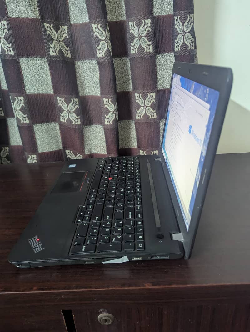 E560 Core i5 6th Generation Lenovo ThinkPad (Core i5 6200u 2.30Ghz) 4