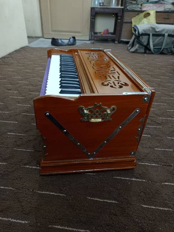 Custom made Double Ballow Harmonium 3