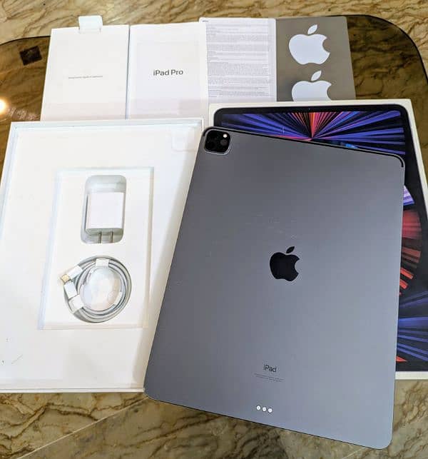 iPad Pro 12.9 5th Gen M1 Chip Complete Box 0