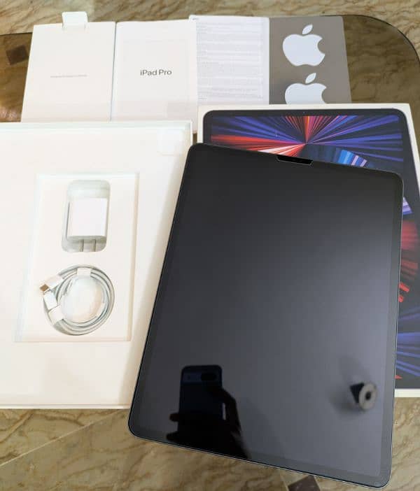 iPad Pro 12.9 5th Gen M1 Chip Complete Box 11