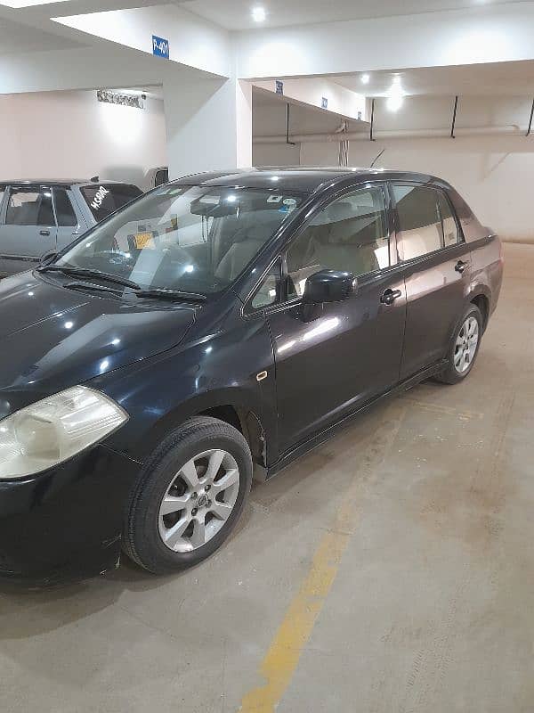 Nissan Tiida 2007 4