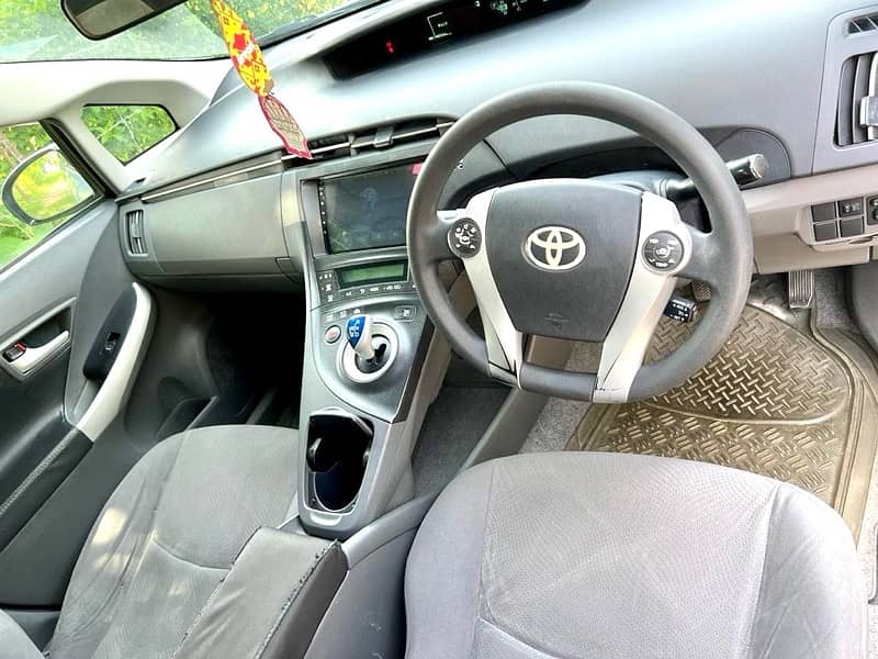 Toyota Prius 2010 hybrid 10