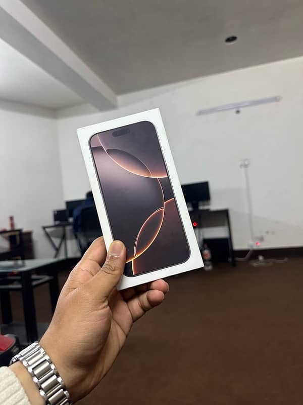 IPhone 16 pro max 256 gb jv box pack 4