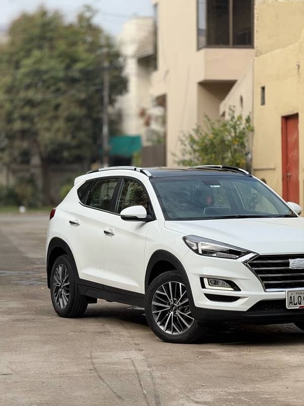 Hyundai Tucson AWD 2022 1