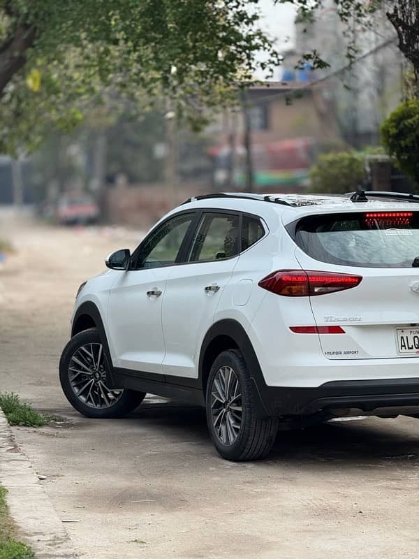 Hyundai Tucson AWD 2022 2