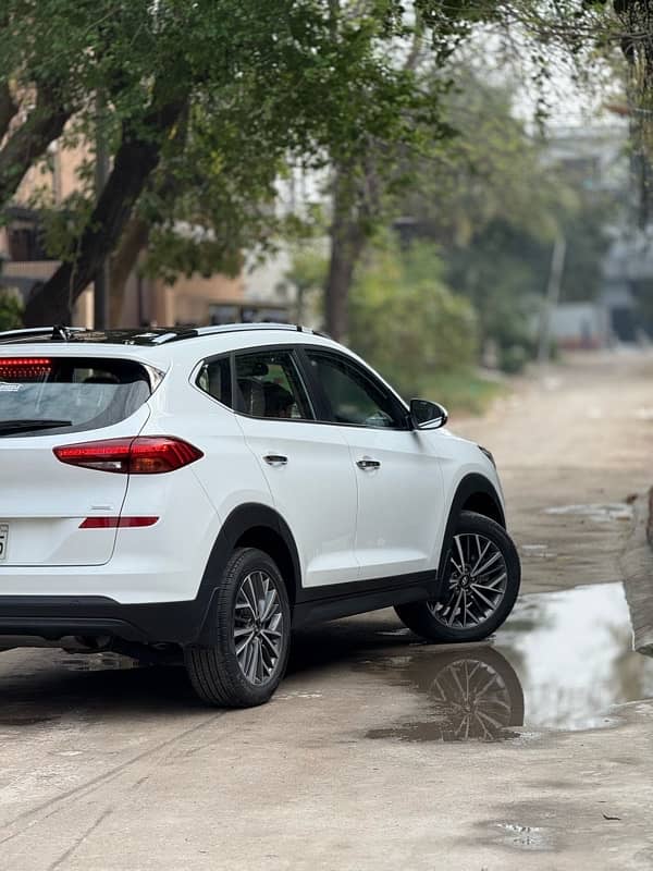 Hyundai Tucson AWD 2022 5