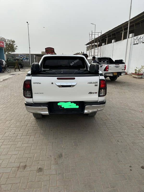 Toyota Hilux 2019 7