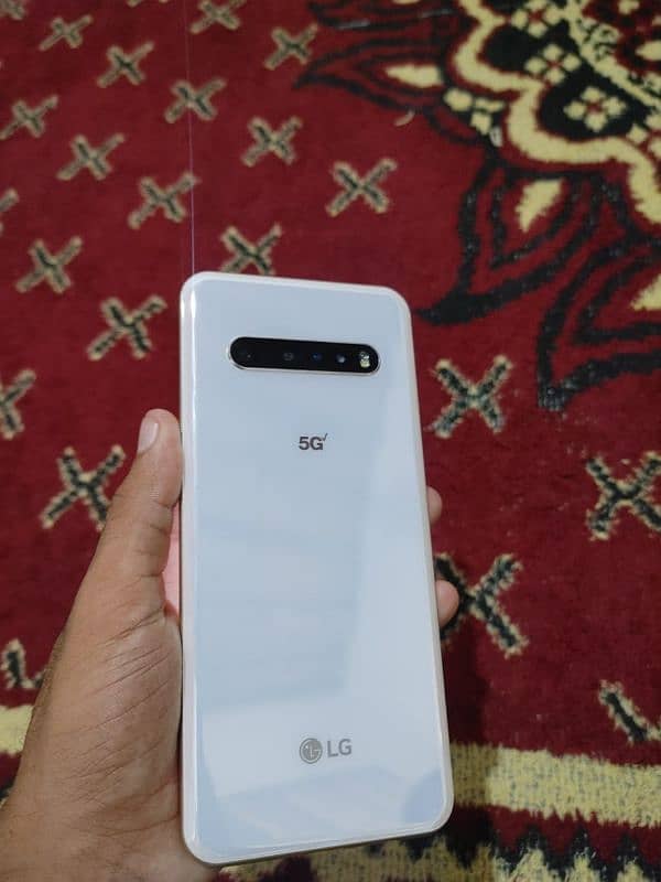 LGV60 5G 0