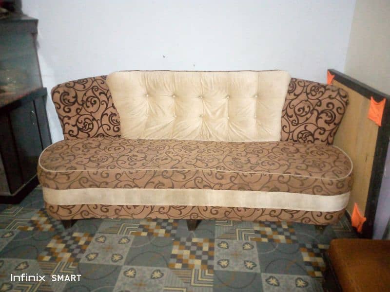 5seater sofa set 0